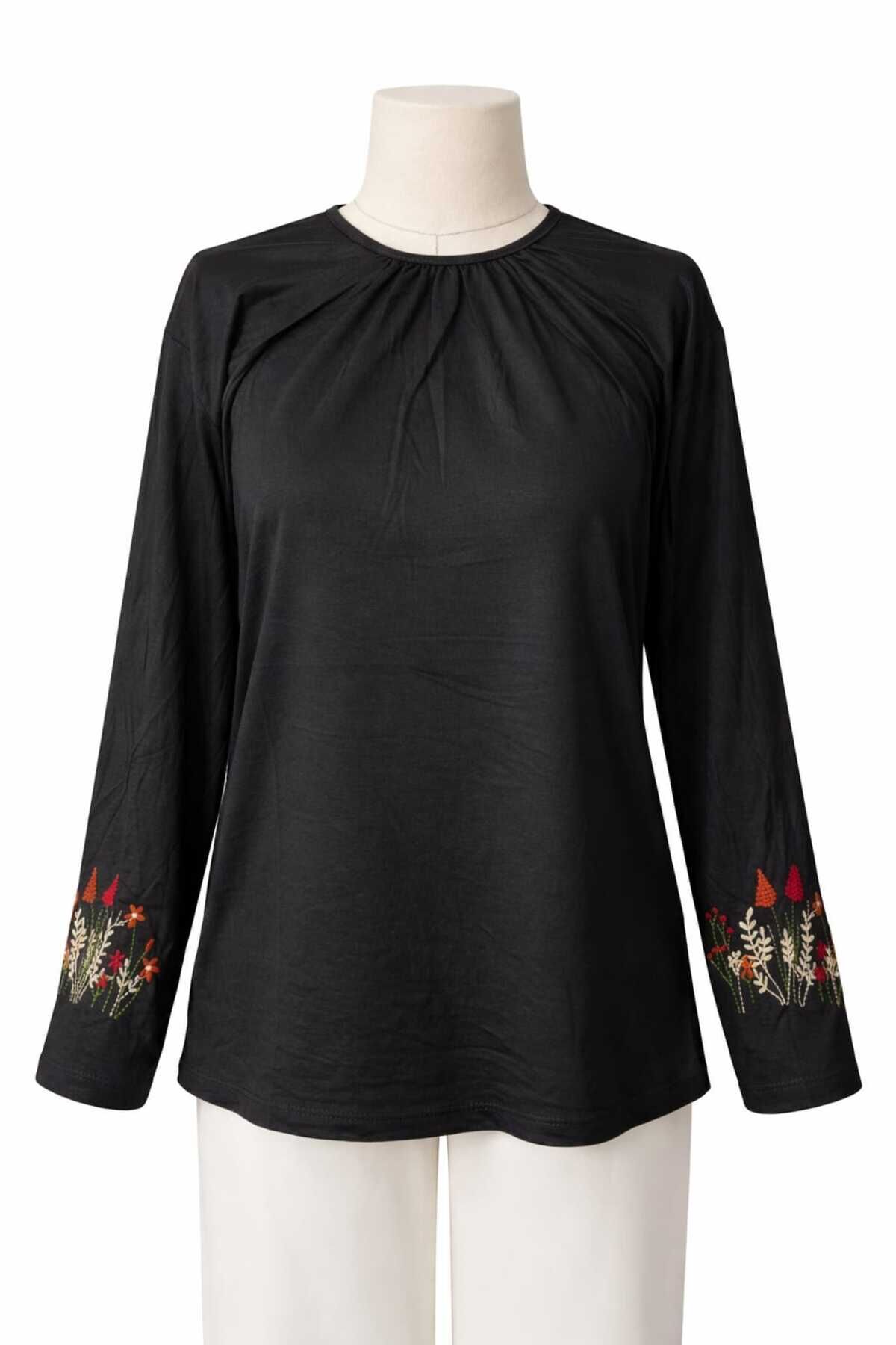 Kadın Likralı Orta Yaş Ve Üzeri Dört Mevsim Füme Anne Penye Bluz Yeni Sezon Kolu İşlemeli Siyah - L