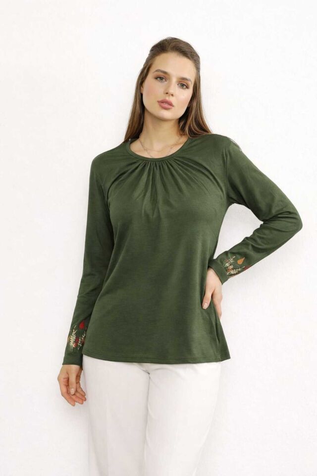 Kadın Likralı Orta Yaş Ve Üzeri Dört Mevsim Füme Anne Penye Bluz Yeni Sezon Kolu İşlemeli Haki - 2XL