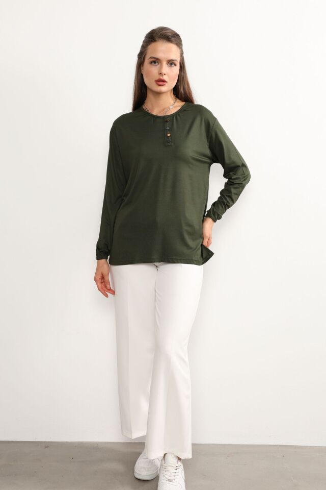 Kadın Likralı Orta Yaş Ve Üzeri Dört Mevsim Yeşil Anne Penye Bluz Düğme Desenli Lastikli Kol Haki - M