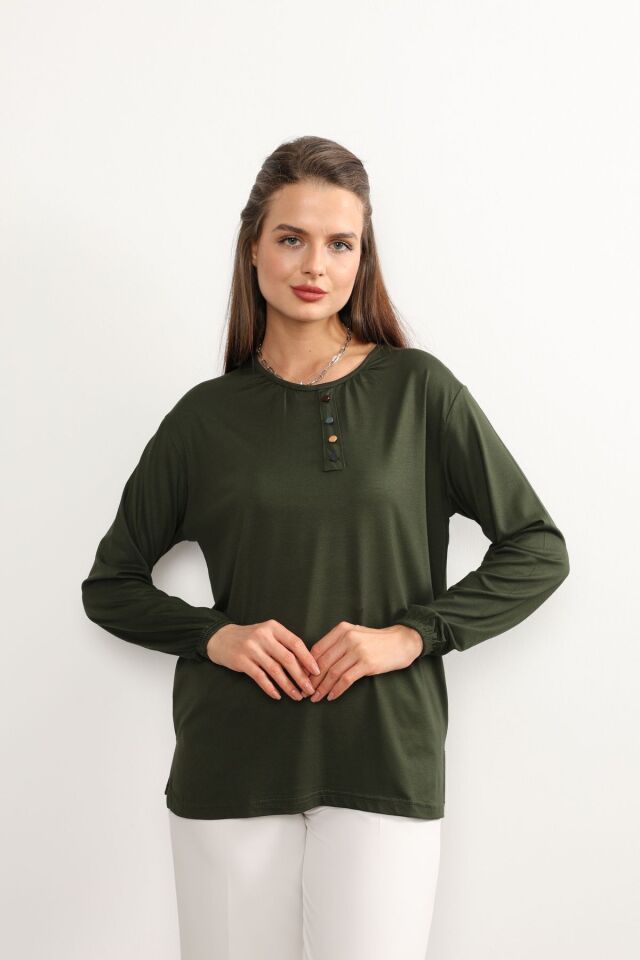 Kadın Likralı Orta Yaş Ve Üzeri Dört Mevsim Yeşil Anne Penye Bluz Düğme Desenli Lastikli Kol Haki - M