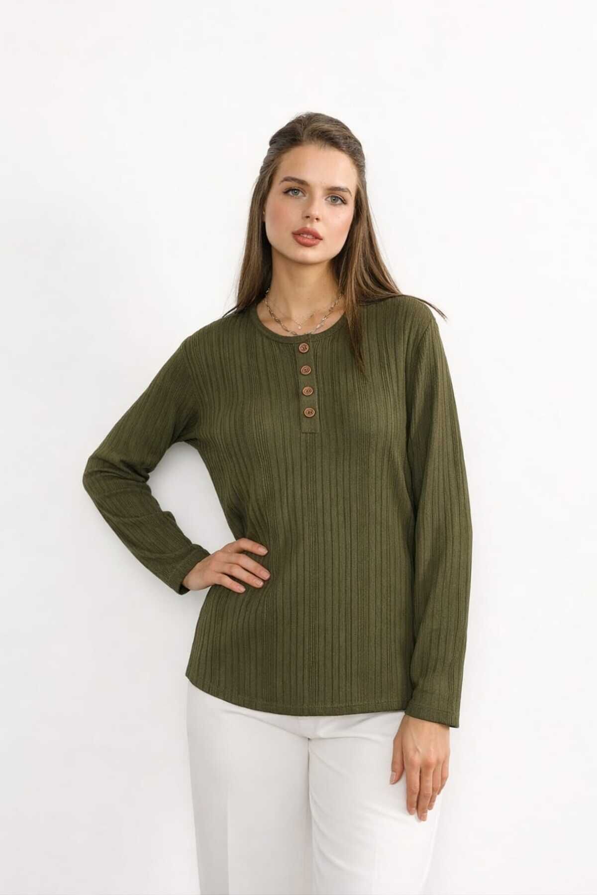 Kadın Likralı Orta Yaş Ve Üzeri Kışlık Triko Çağla Yeşili Anne Penye Bluz Yeni Sezon Burgu Desenli Haki - 2XL