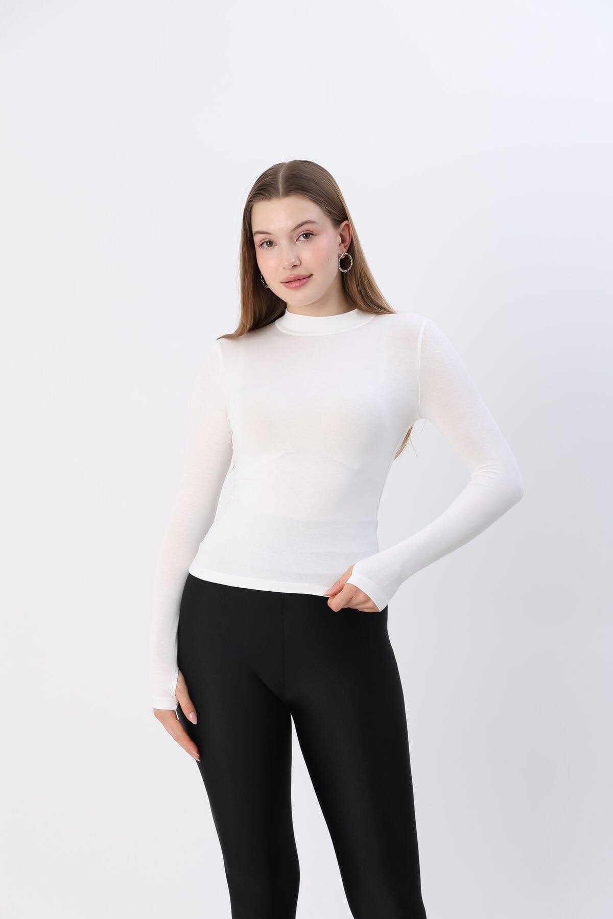 Kadın Beyaz Yarım Boğazlı Yarım Balıkçı Yaka Parmak Detaylı Penye Body Bluz Beyaz - S