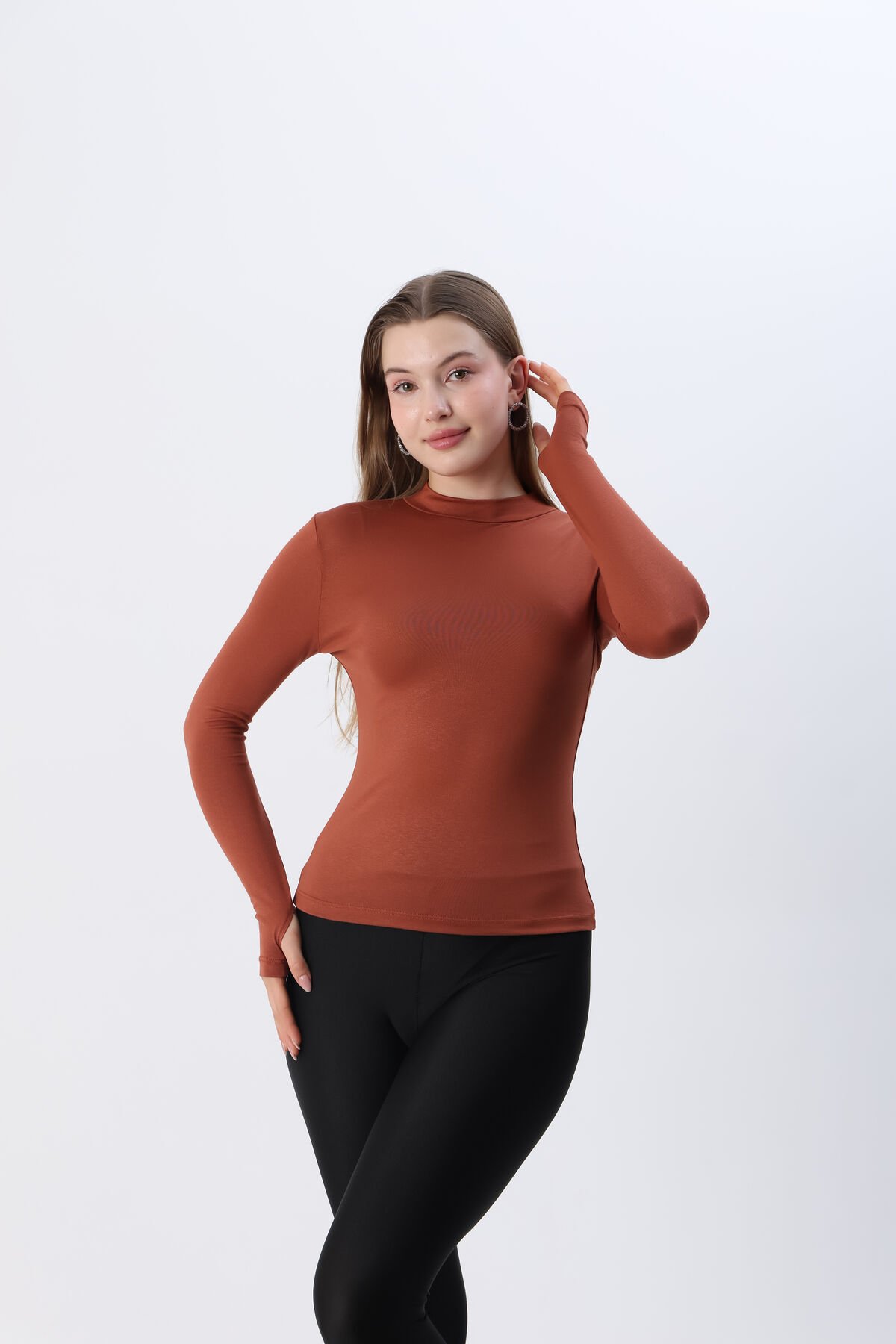 Kadın Beyaz Yarım Boğazlı Yarım Balıkçı Yaka Parmak Detaylı Penye Body Bluz Kahverengi - S