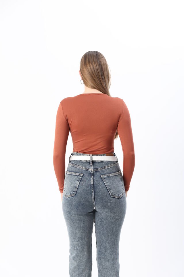 Kadın Kırmızı Yeni Sezon Bisiklet Yaka Uzun kol Penye Body Kahverengi - S