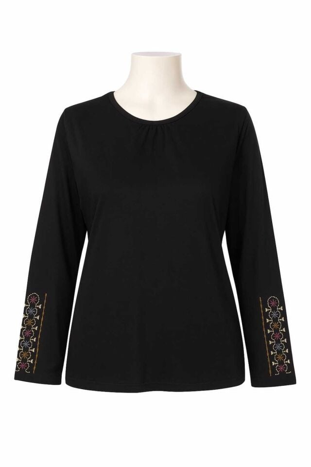 Kadın Likralı Orta Yaş Ve Üzeri Dört Mevsim Füme Anne Penye Bluz Yeni Sezon Kolu İşlemeli Siyah - L