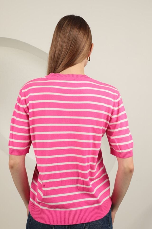 Triko Çizgili Kalp Desenli Kadın Kısa Kol Siyah Bluz Pembe - Standart